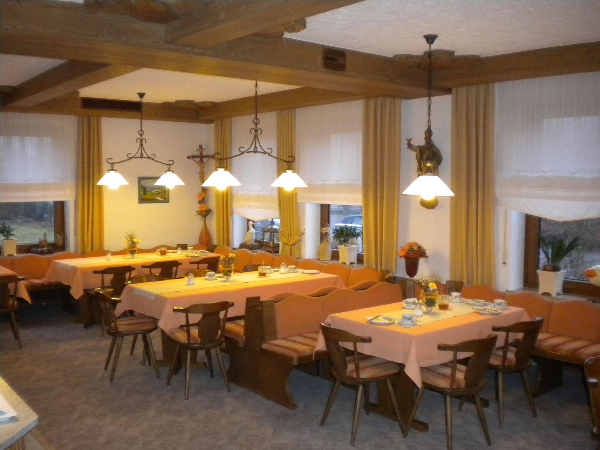 Hotel Garni Illertal Altenstadt  Exterior foto